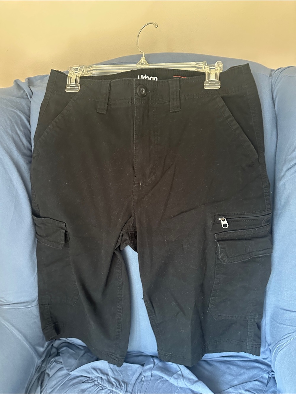 urban pipeline Black Men's Cargo Shorts with Zip Pocket